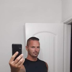 Meet your Posher, Devin